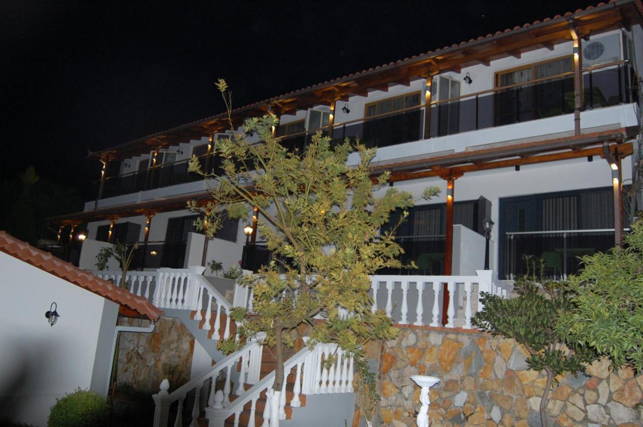 Hotel Ramosaco, Radhime, Vlore Bagian luar foto