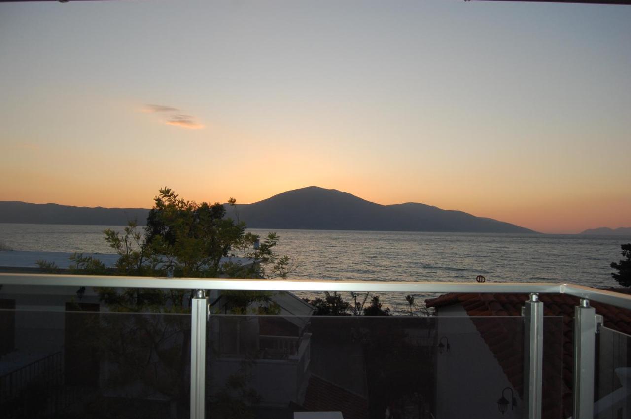 Hotel Ramosaco, Radhime, Vlore Bagian luar foto