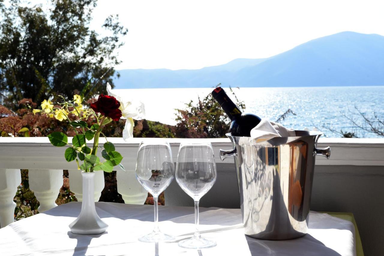 Hotel Ramosaco, Radhime, Vlore Bagian luar foto