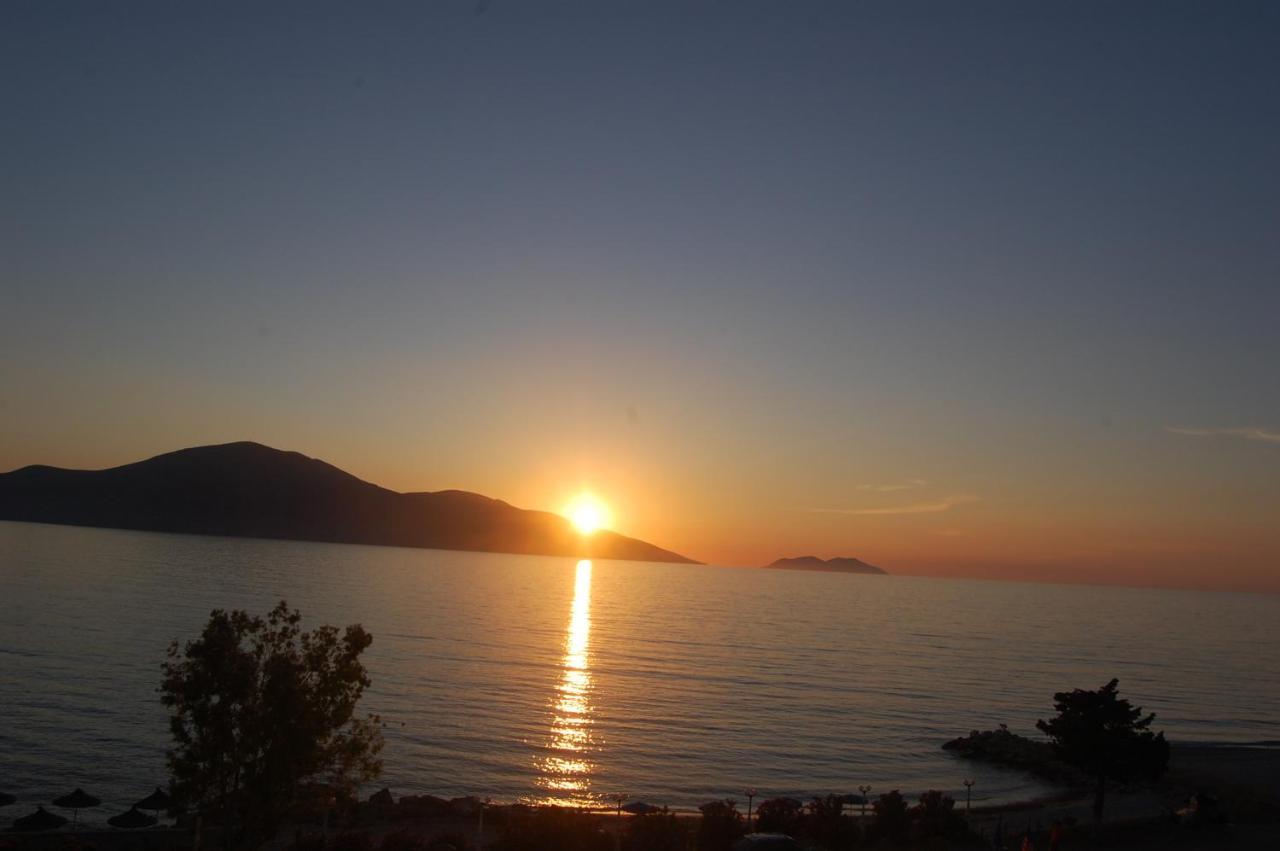 Hotel Ramosaco, Radhime, Vlore Bagian luar foto