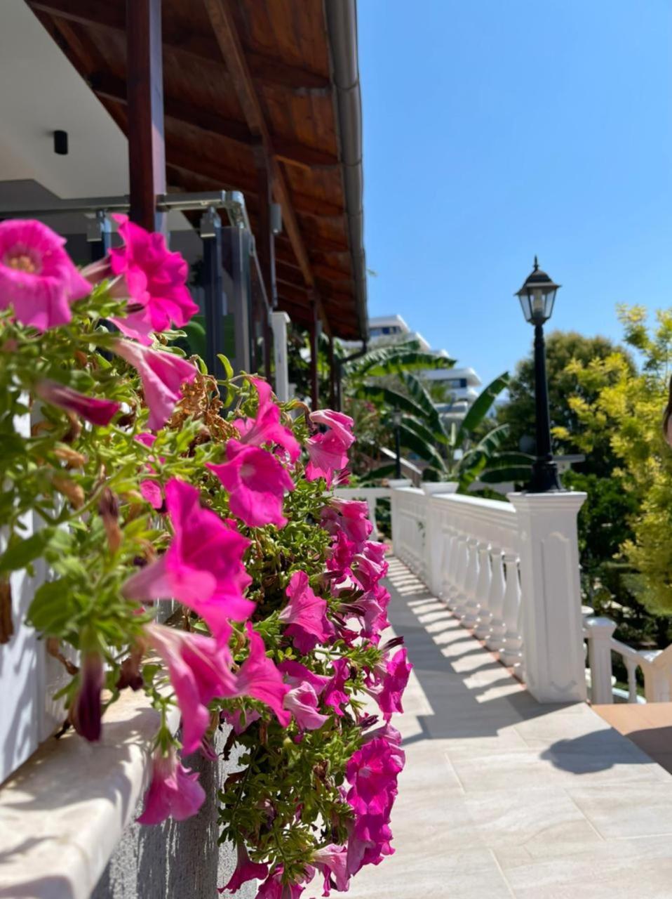 Hotel Ramosaco, Radhime, Vlore Bagian luar foto