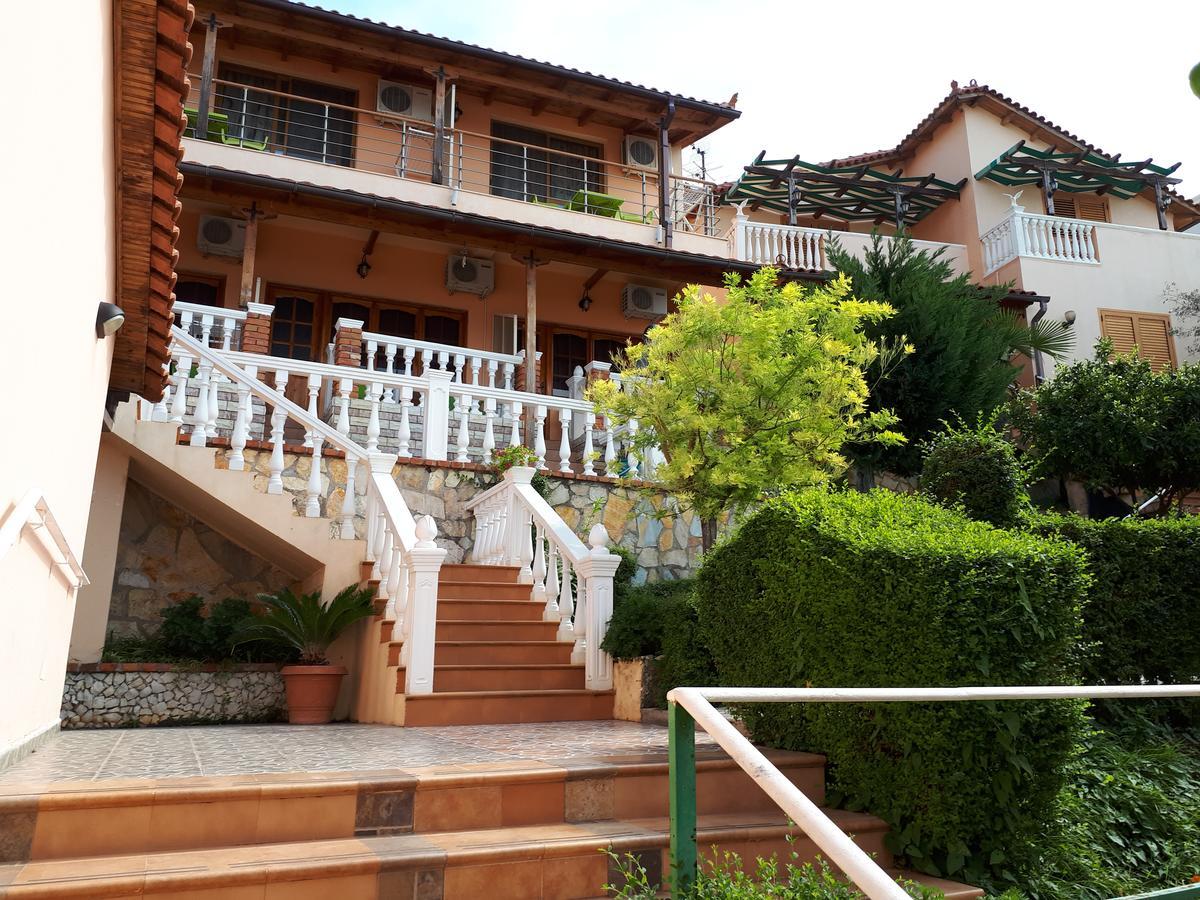 Hotel Ramosaco, Radhime, Vlore Bagian luar foto